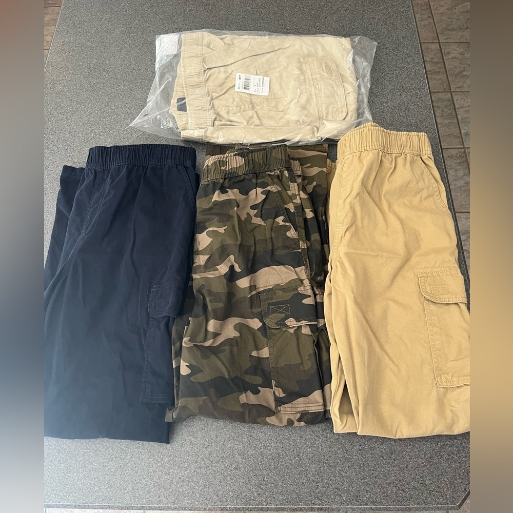 Children’s Place cargo 18 husky 4  pairs